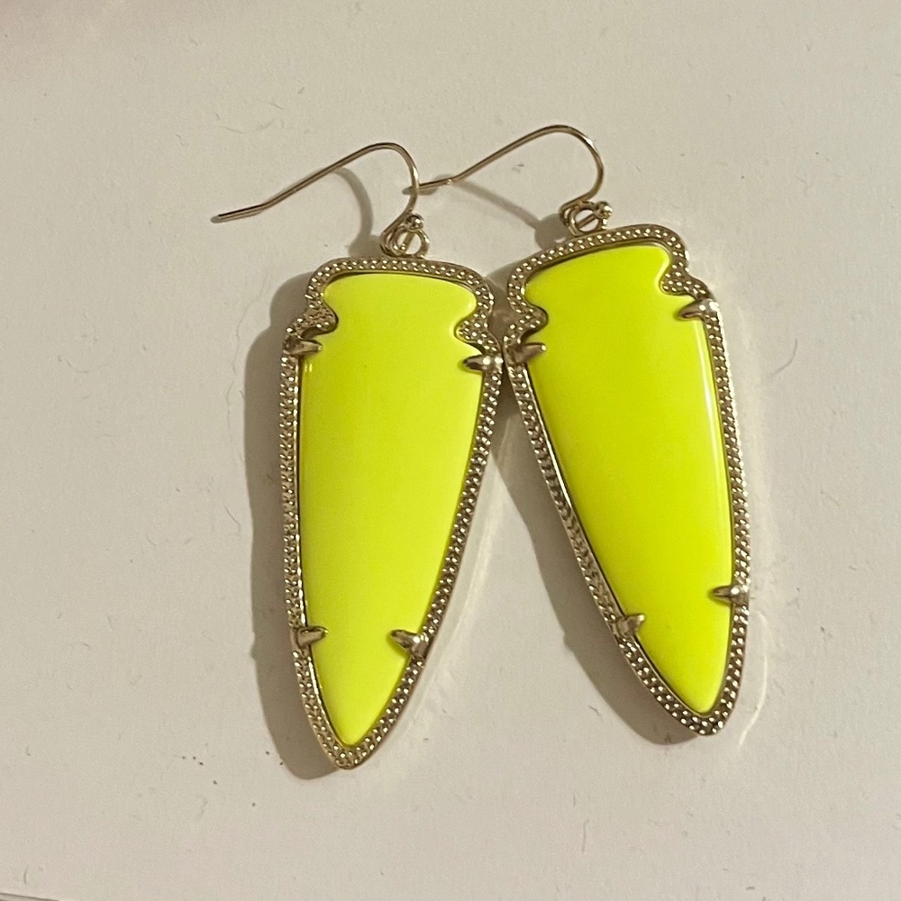 Kendra Scott earrings